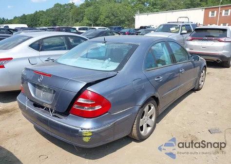 2003 Mercedes-Benz E 500 z USA, uszkodzony, nr VIN WDBUF70J83A158343